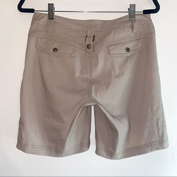 Athleta Dipper Bermuda hiking shorts - Picture 3 of 12